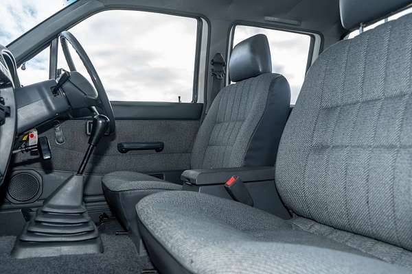 1993 Nissan Navara