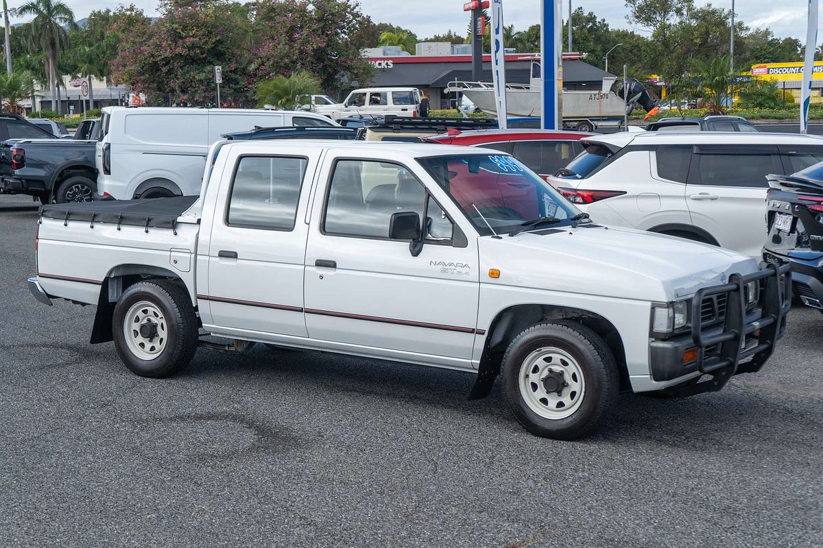1993 Nissan Navara