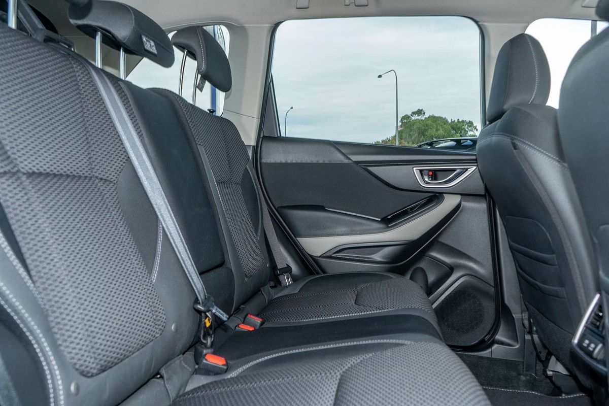 2023 Subaru Forester 2.5i Premium S5