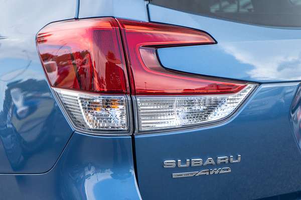 2023 Subaru Forester 2.5i Premium S5