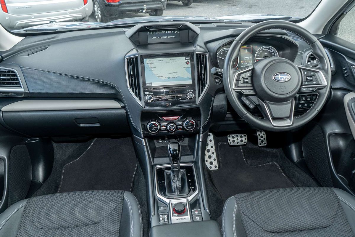 2023 Subaru Forester 2.5i Premium S5