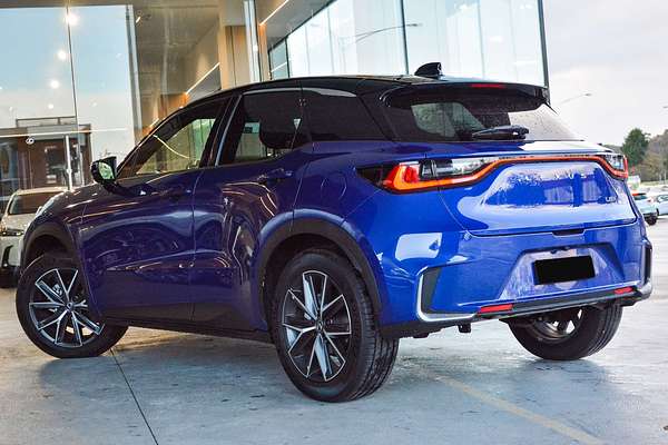 2024 Lexus LBX Luxury MAYH10R