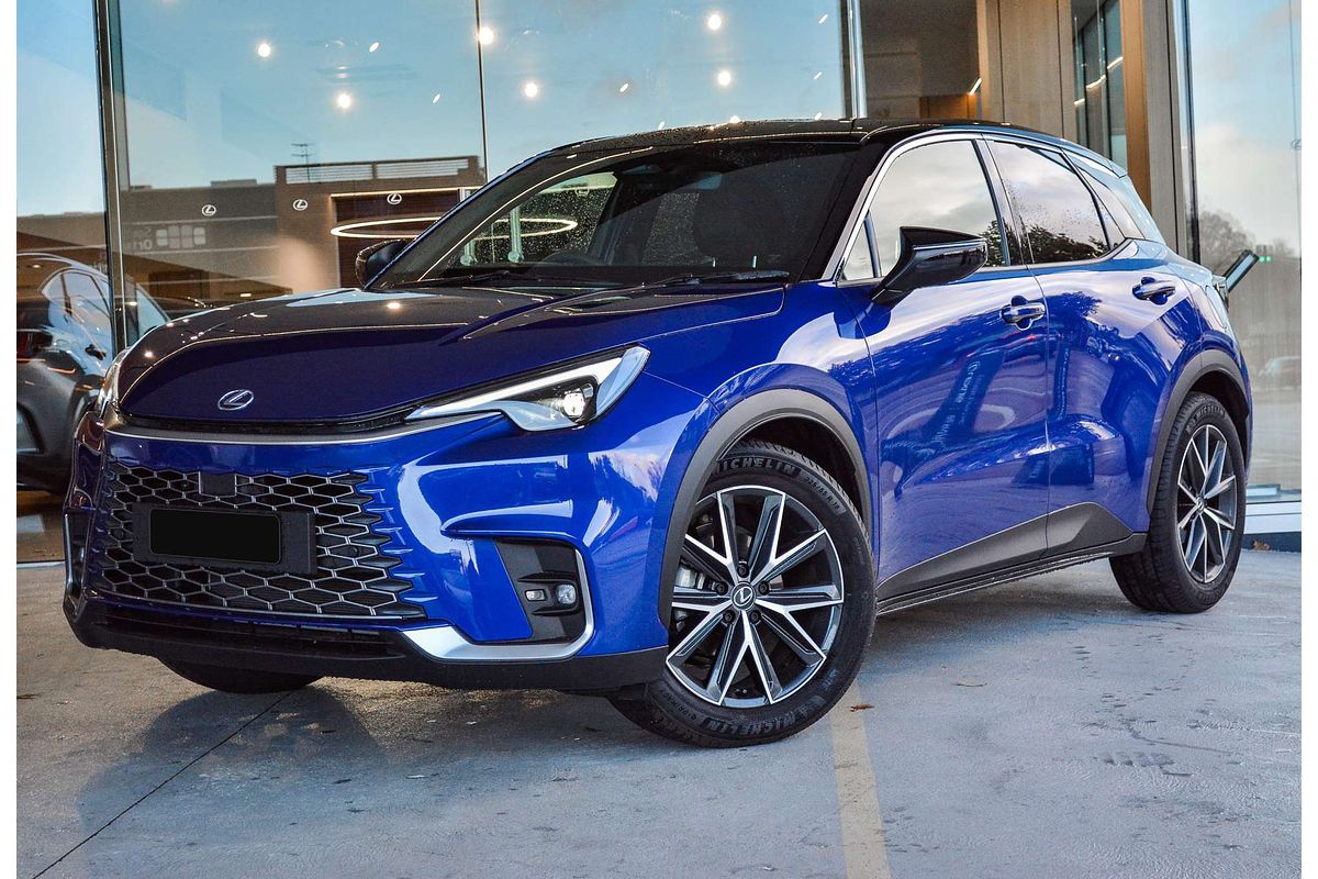 2024 Lexus LBX Luxury MAYH10R