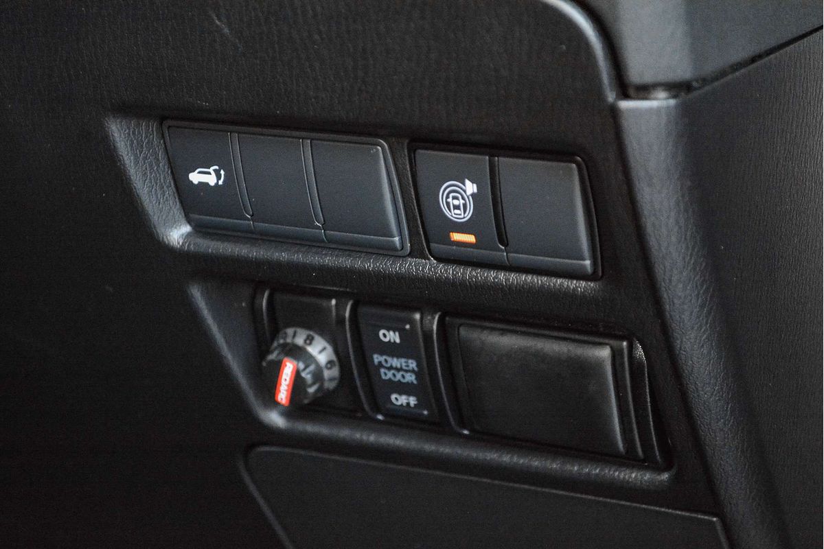 2022 Nissan Patrol Ti-L Y62