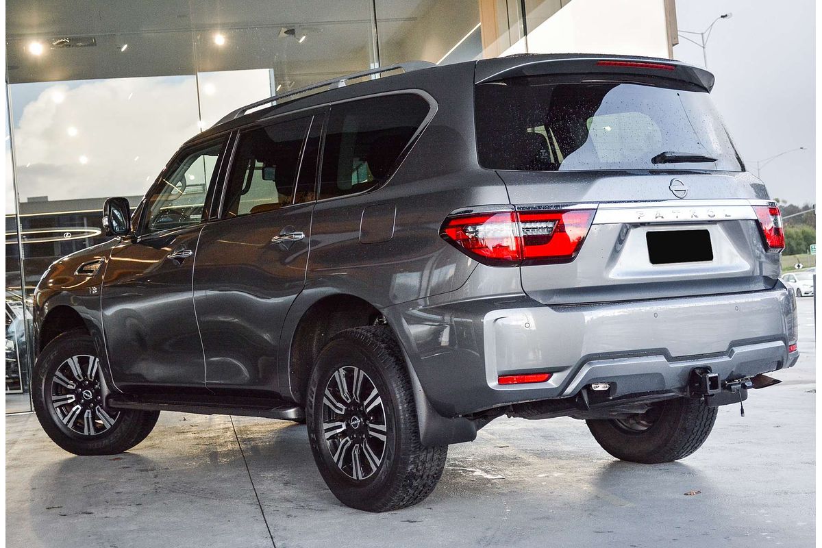 2022 Nissan Patrol Ti-L Y62