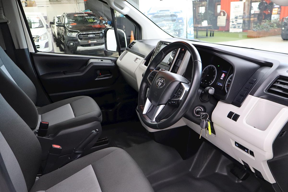 2019 Toyota Hiace GDH300R LWB