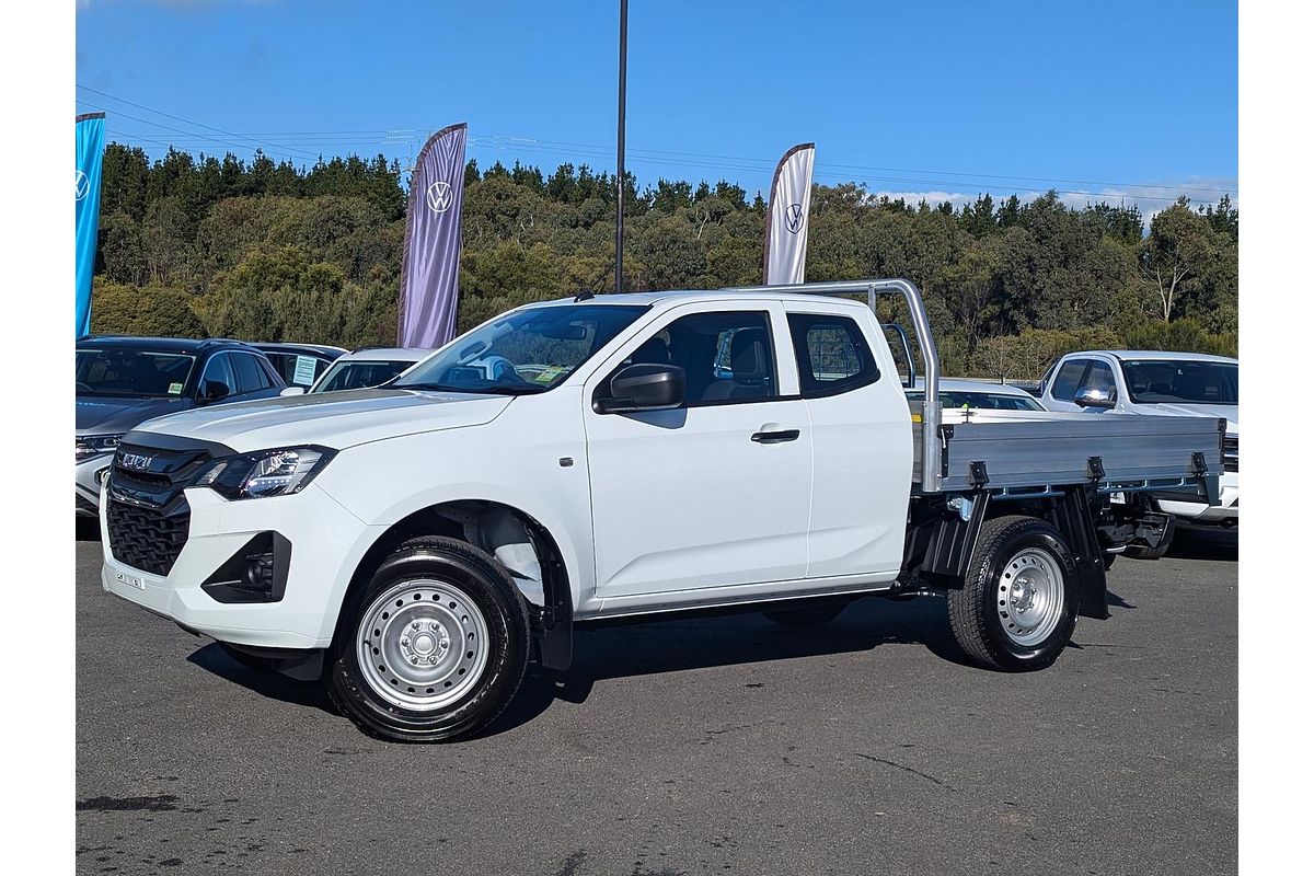 2025 Isuzu D-MAX SX 4X4