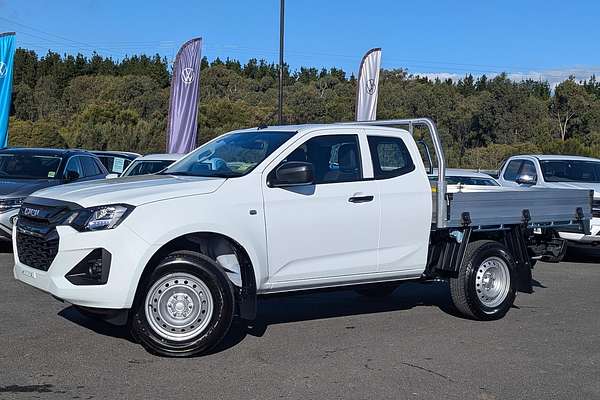 2025 Isuzu D-MAX SX 4X4