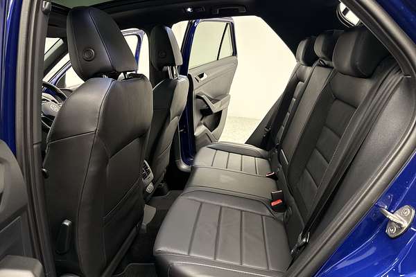2023 Volkswagen T-Roc R D11