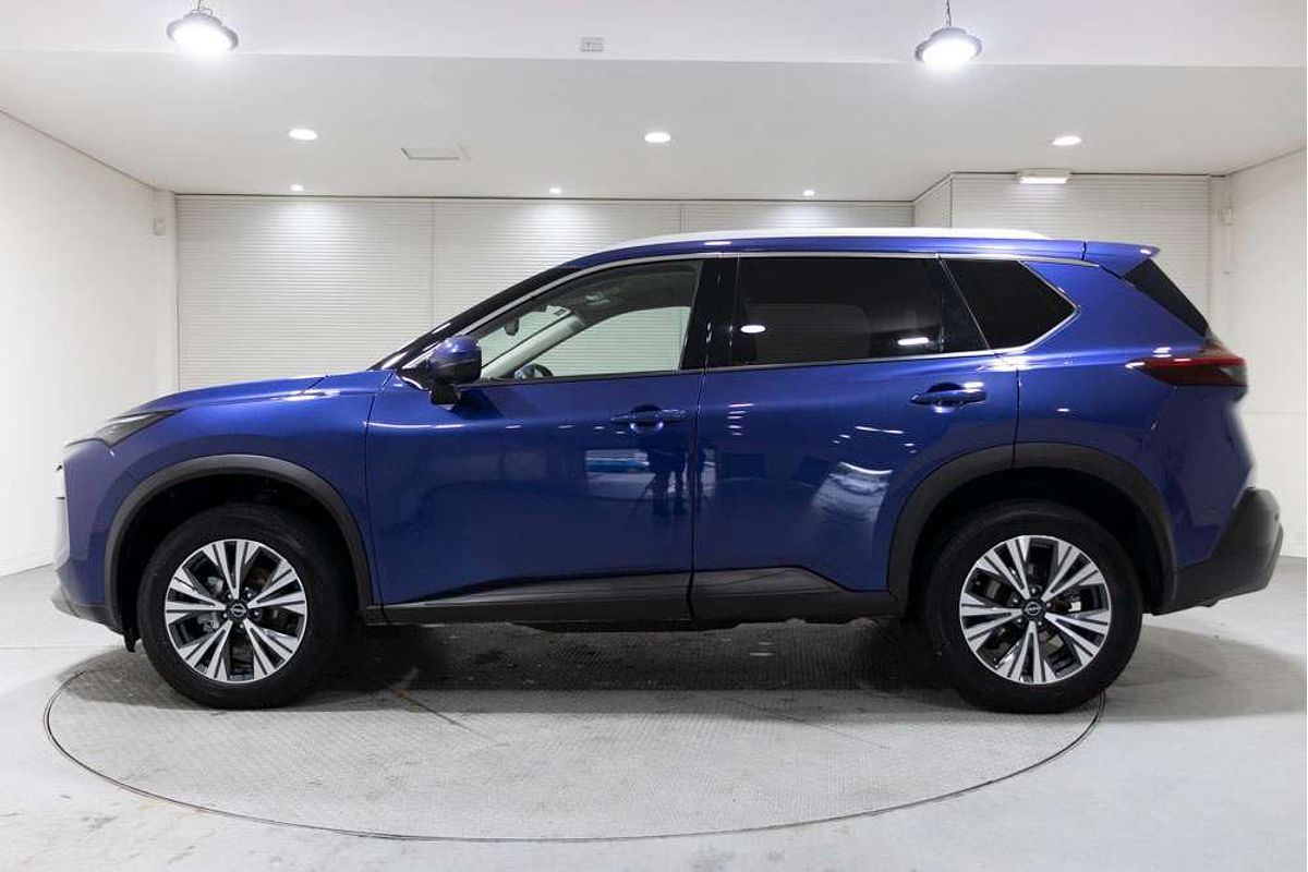2022 Nissan X-TRAIL ST-L T33