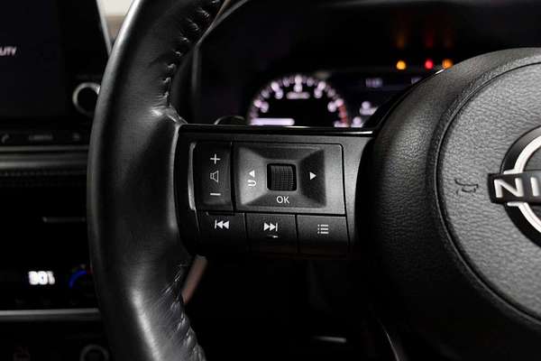 2022 Nissan X-TRAIL ST-L T33