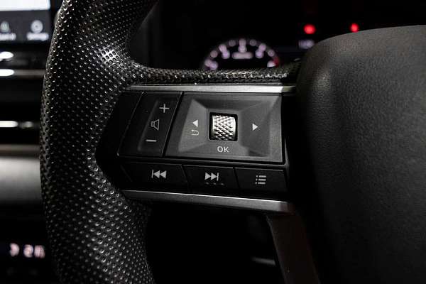 2022 Mitsubishi Outlander ES ZM