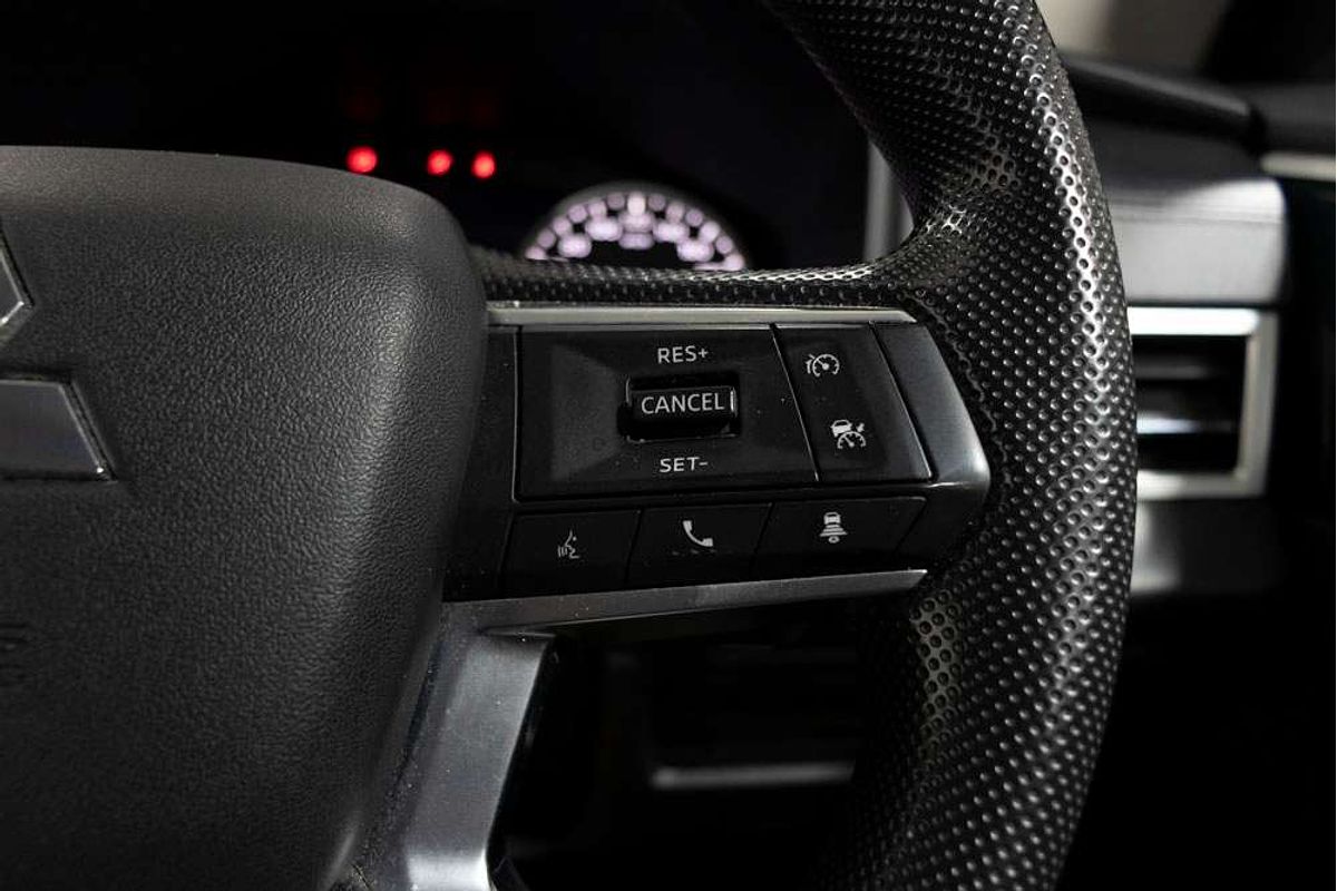 2022 Mitsubishi Outlander ES ZM