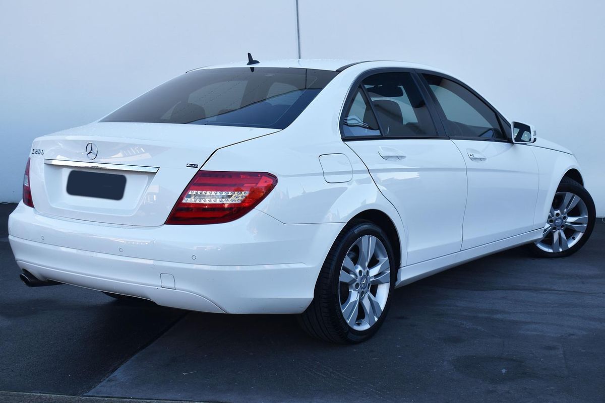 2013 Mercedes-Benz C-Class C200 W204