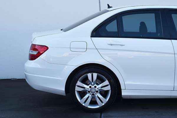 2013 Mercedes-Benz C-Class C200 W204
