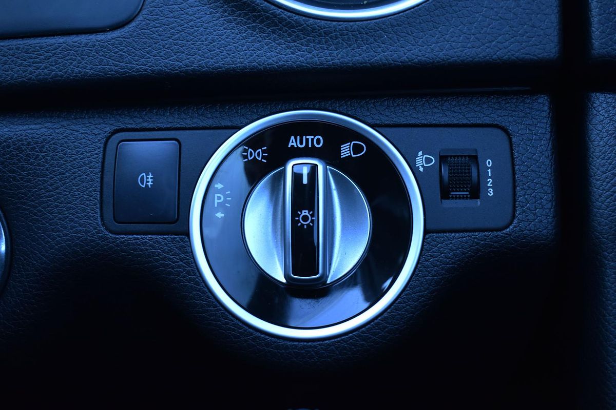 2013 Mercedes-Benz C-Class C200 W204