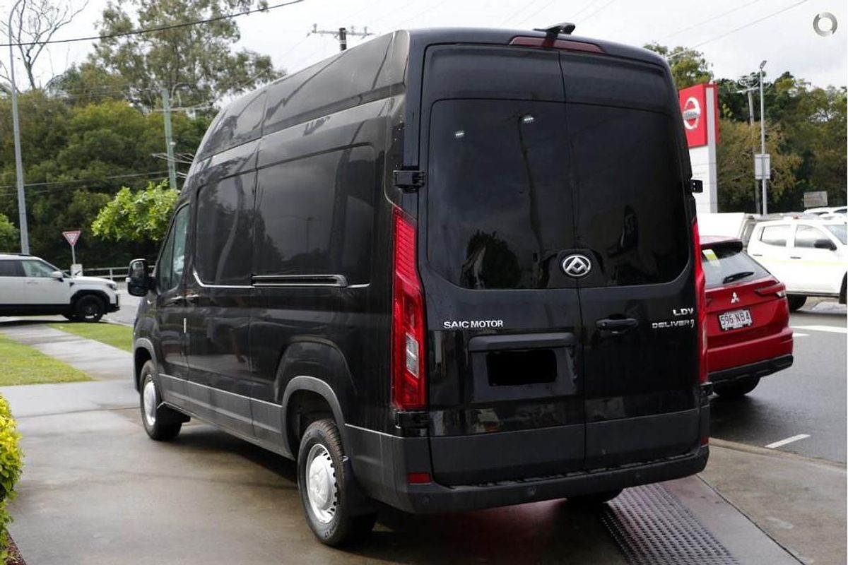 2024 LDV Deliver 9 LWB