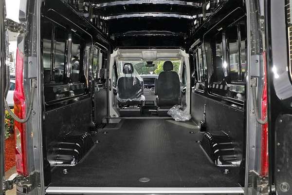 2024 LDV Deliver 9 LWB