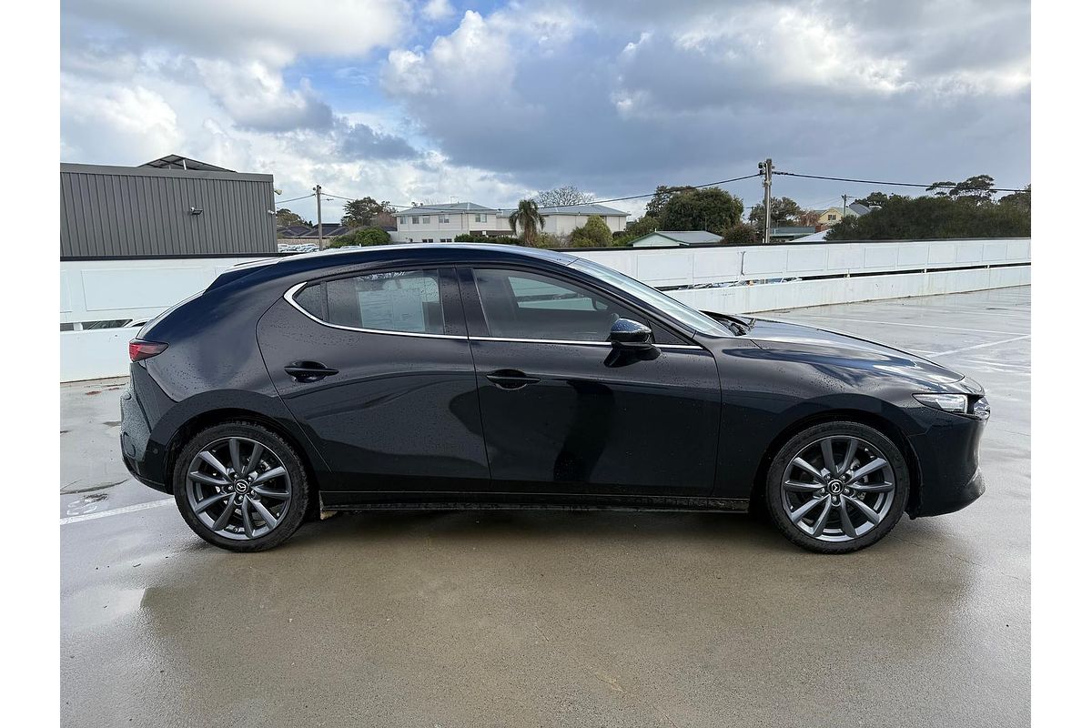 2021 Mazda 3 G20 Touring BP Series