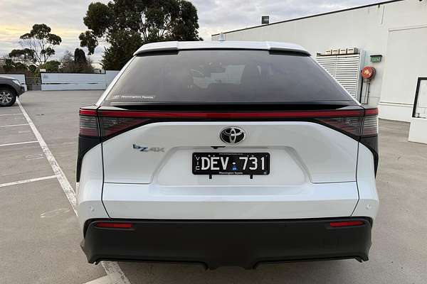 2024 Toyota bZ4X XEAM10R
