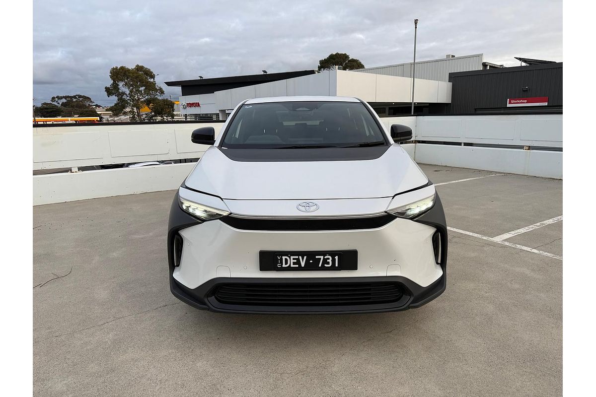 2024 Toyota bZ4X XEAM10R