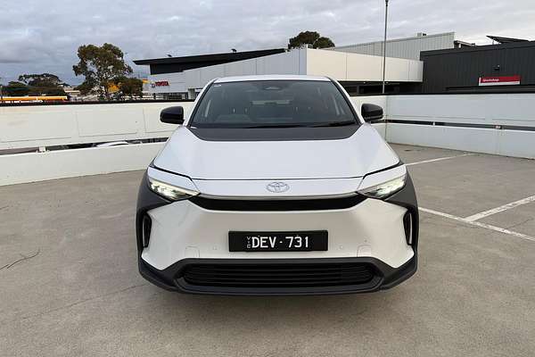 2024 Toyota bZ4X XEAM10R