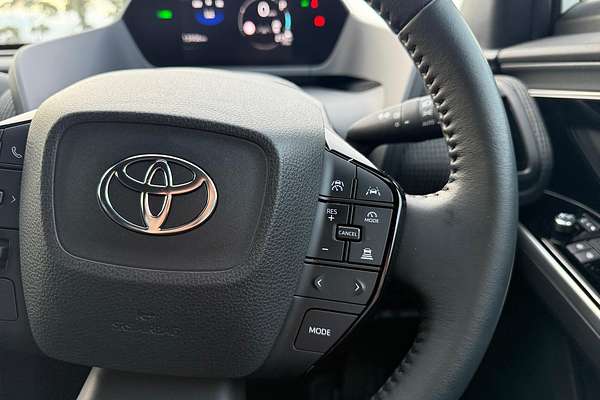 2024 Toyota bZ4X XEAM10R