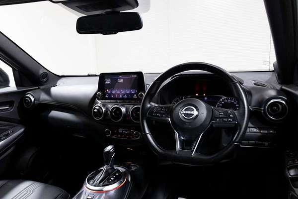 2023 Nissan JUKE ST-L F16