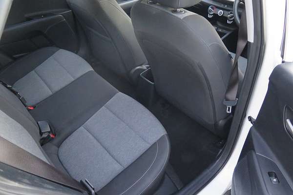 2023 Kia Stonic S YB