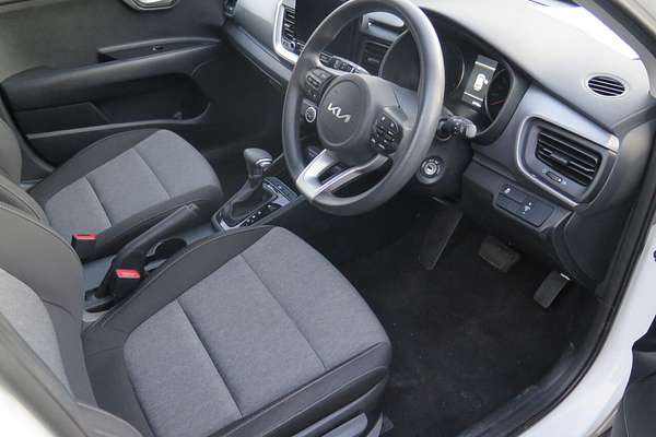 2023 Kia Stonic S YB
