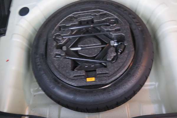 2023 Kia Stonic S YB