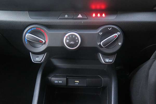 2023 Kia Stonic S YB