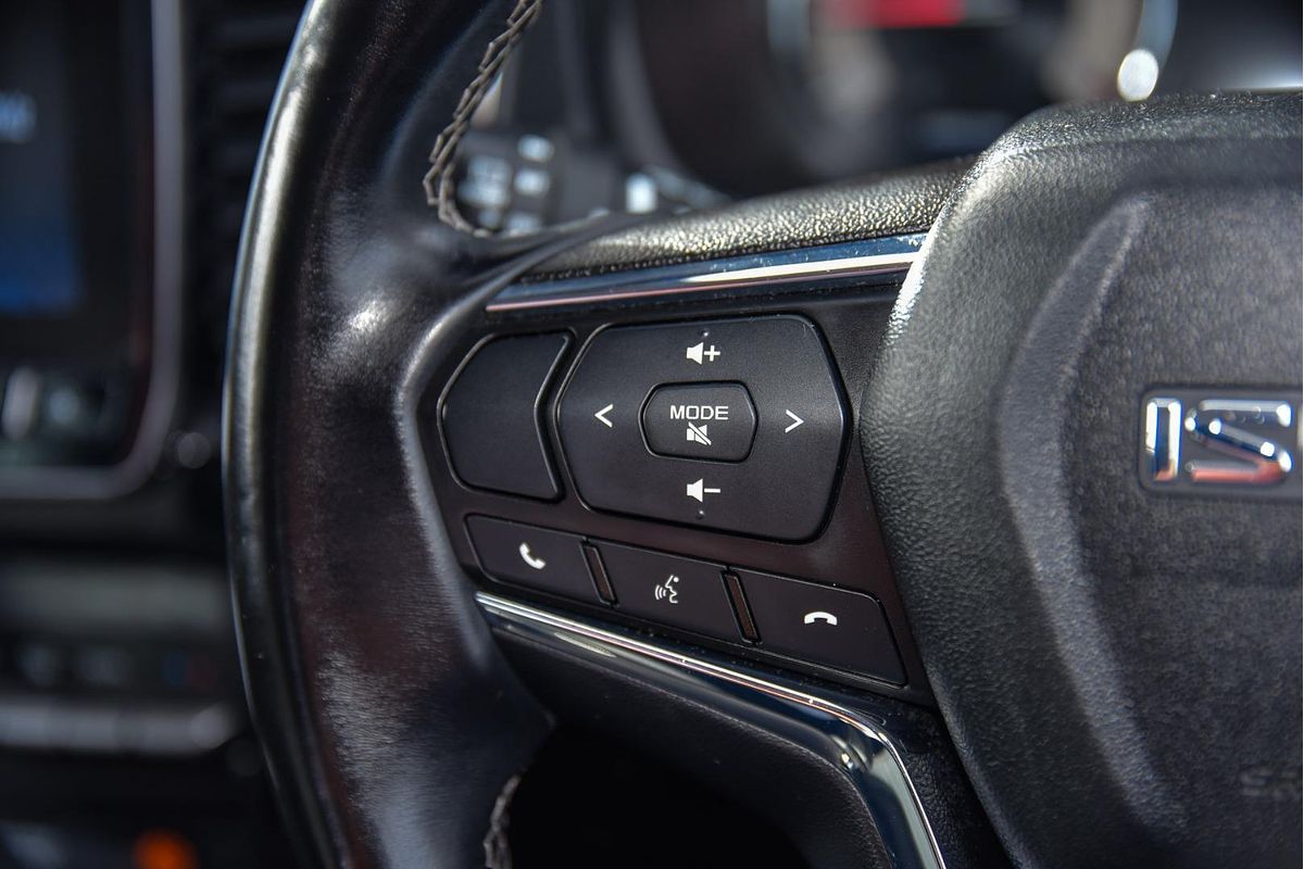 2021 Isuzu MU-X LS-U