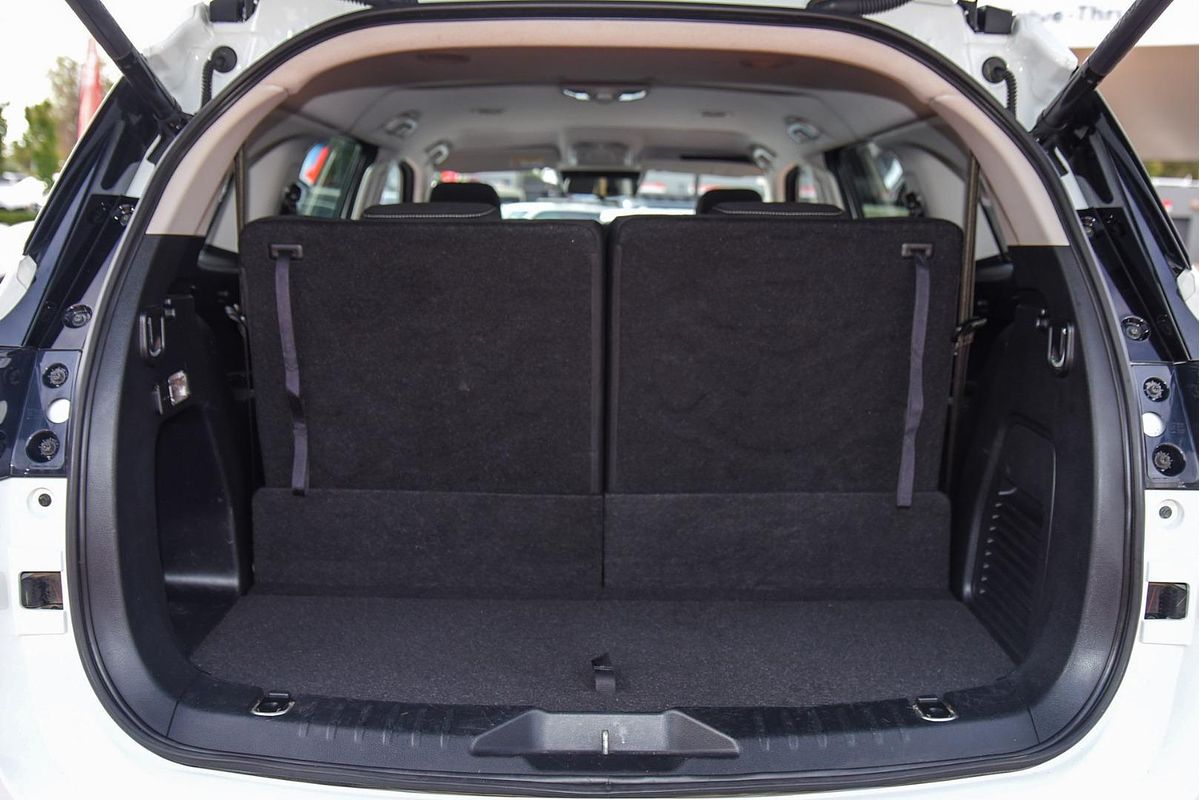 2021 Isuzu MU-X LS-U