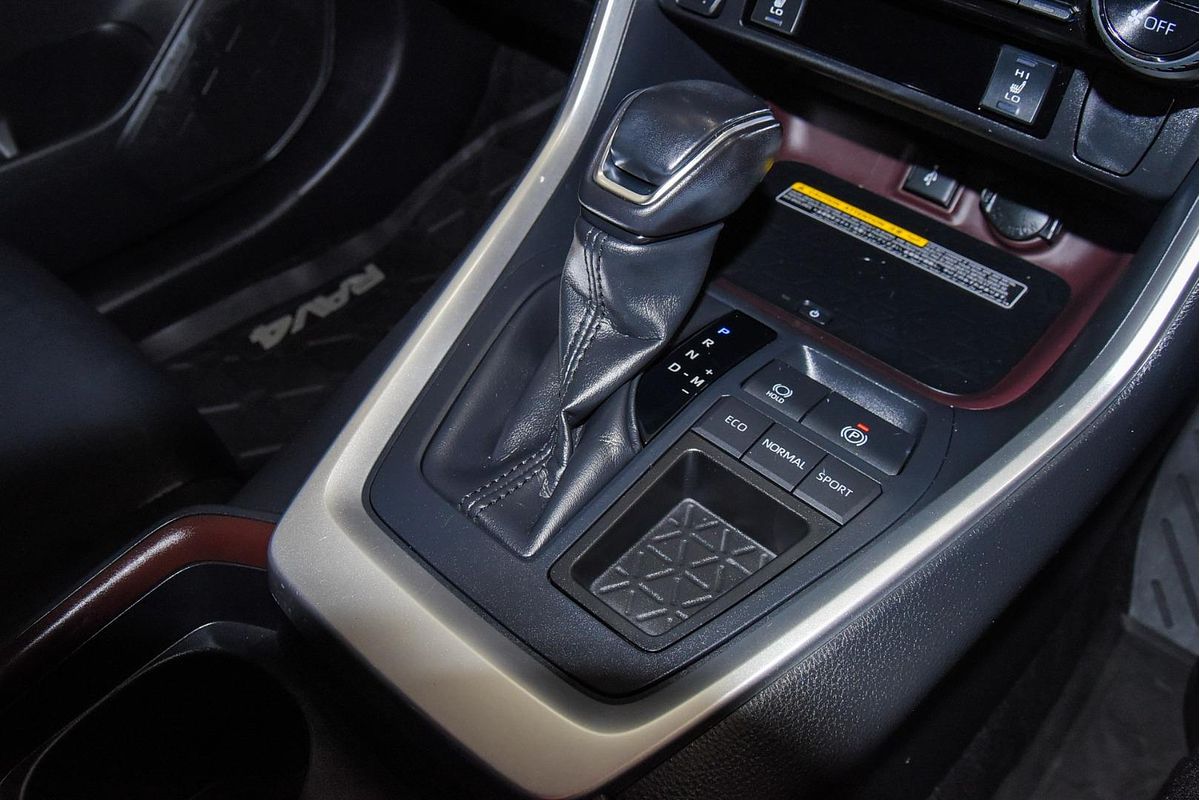 2020 Toyota RAV4 Cruiser MXAA52R