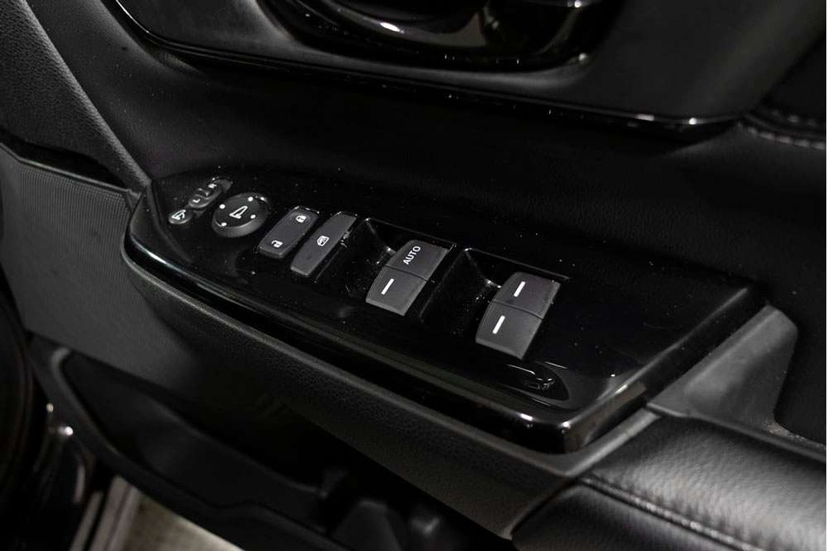 2023 Honda CR-V Black Edition RW