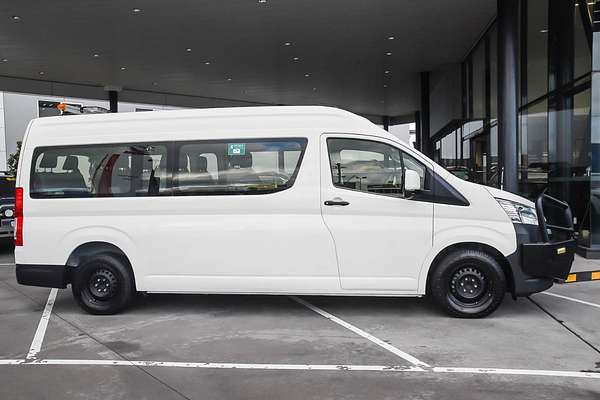 2021 Toyota Hiace Commuter GDH322R