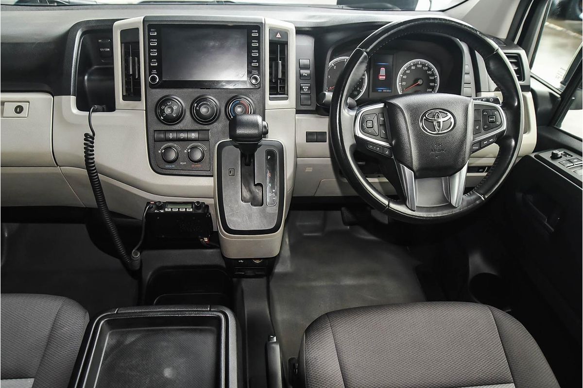2021 Toyota Hiace Commuter GDH322R