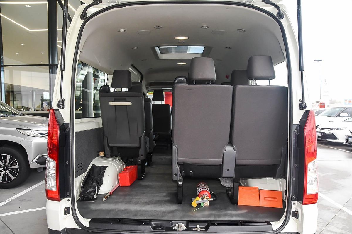2021 Toyota Hiace Commuter GDH322R