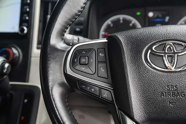 2021 Toyota Hiace Commuter GDH322R