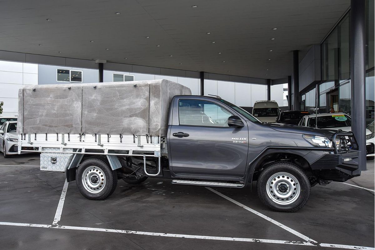 2020 Toyota Hilux SR GUN126R 4X4
