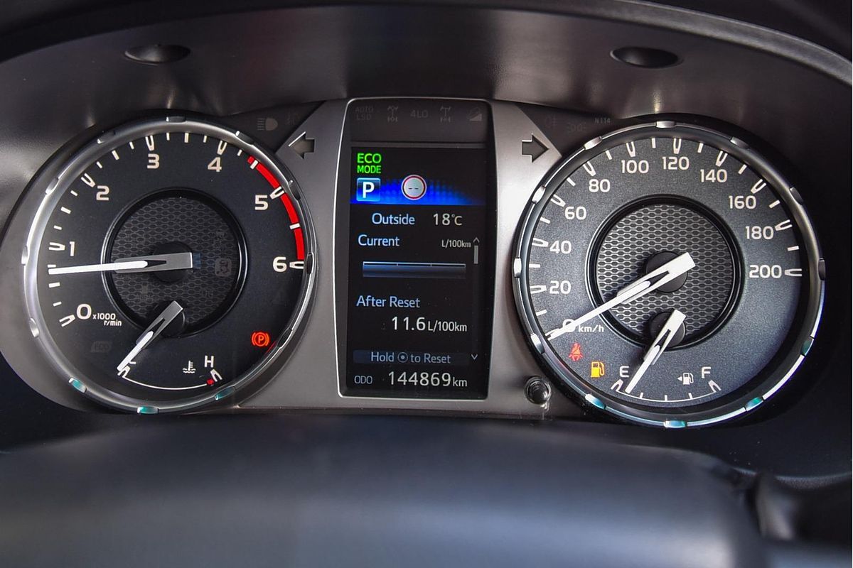 2020 Toyota Hilux SR GUN126R 4X4