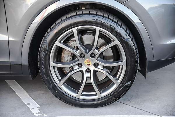 2019 Porsche Cayenne S 9YA