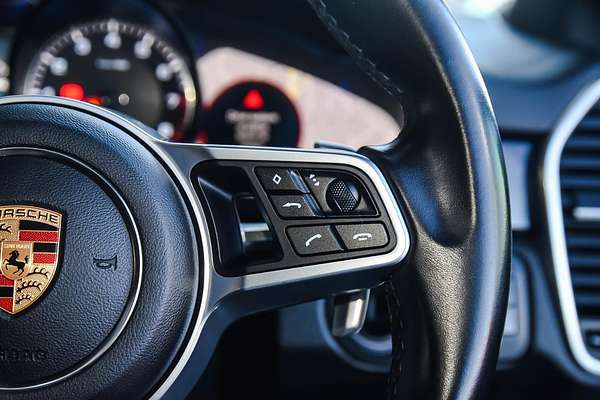 2019 Porsche Cayenne S 9YA
