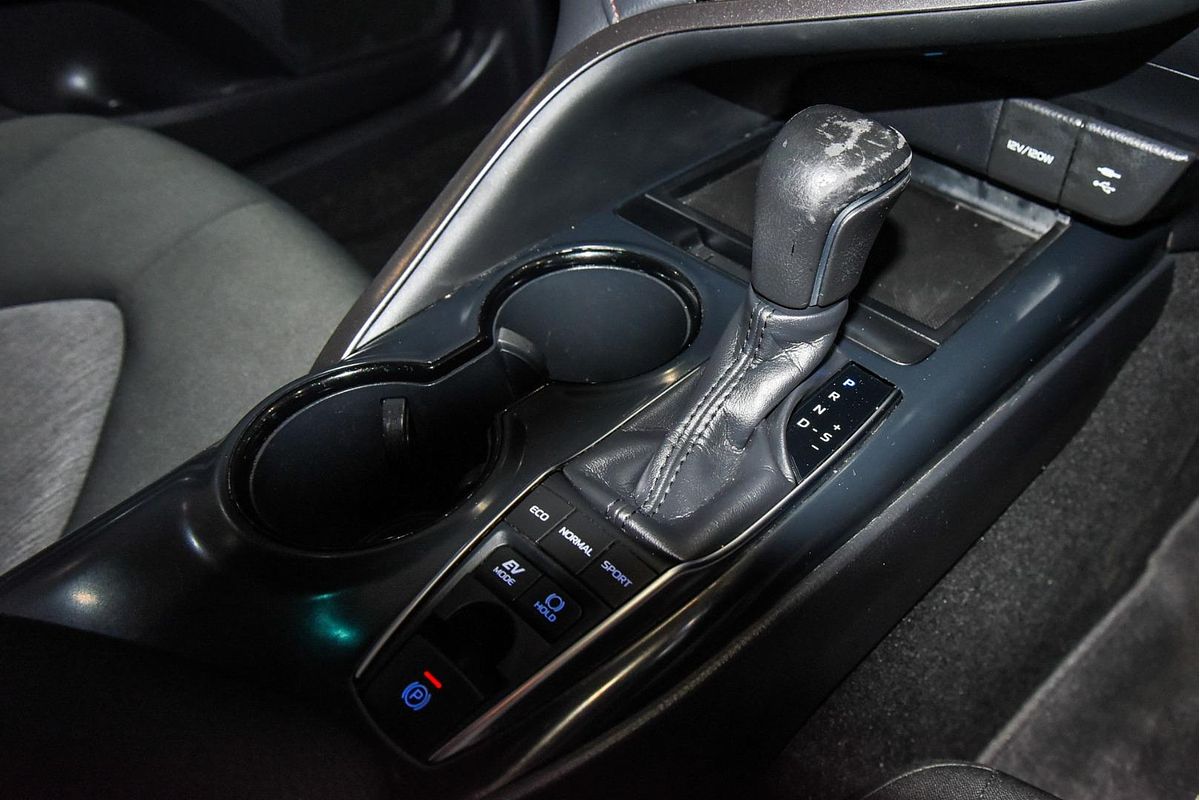 2020 Toyota Camry Ascent Sport AXVH71R