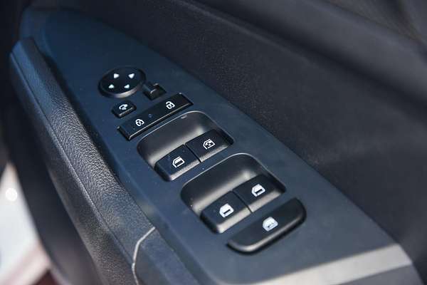 2024 Kia Sportage S NQ5