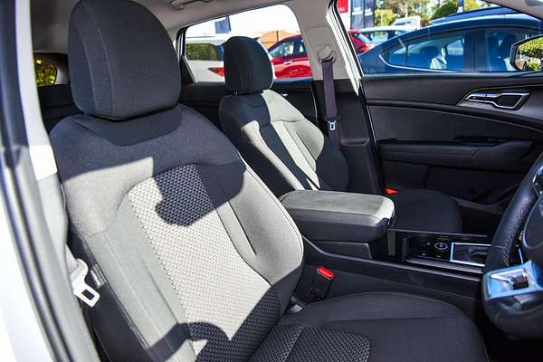 2024 Kia Sportage S NQ5