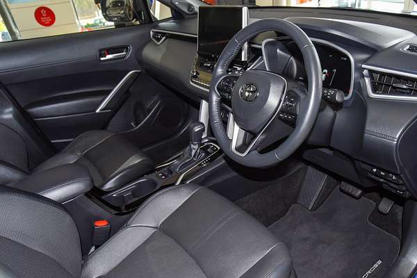 2024 Toyota Corolla Cross Atmos MXGA10R