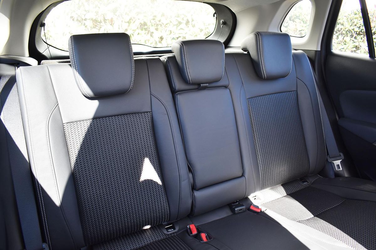 2023 Suzuki S-Cross ALLGRIP Prestige JYB