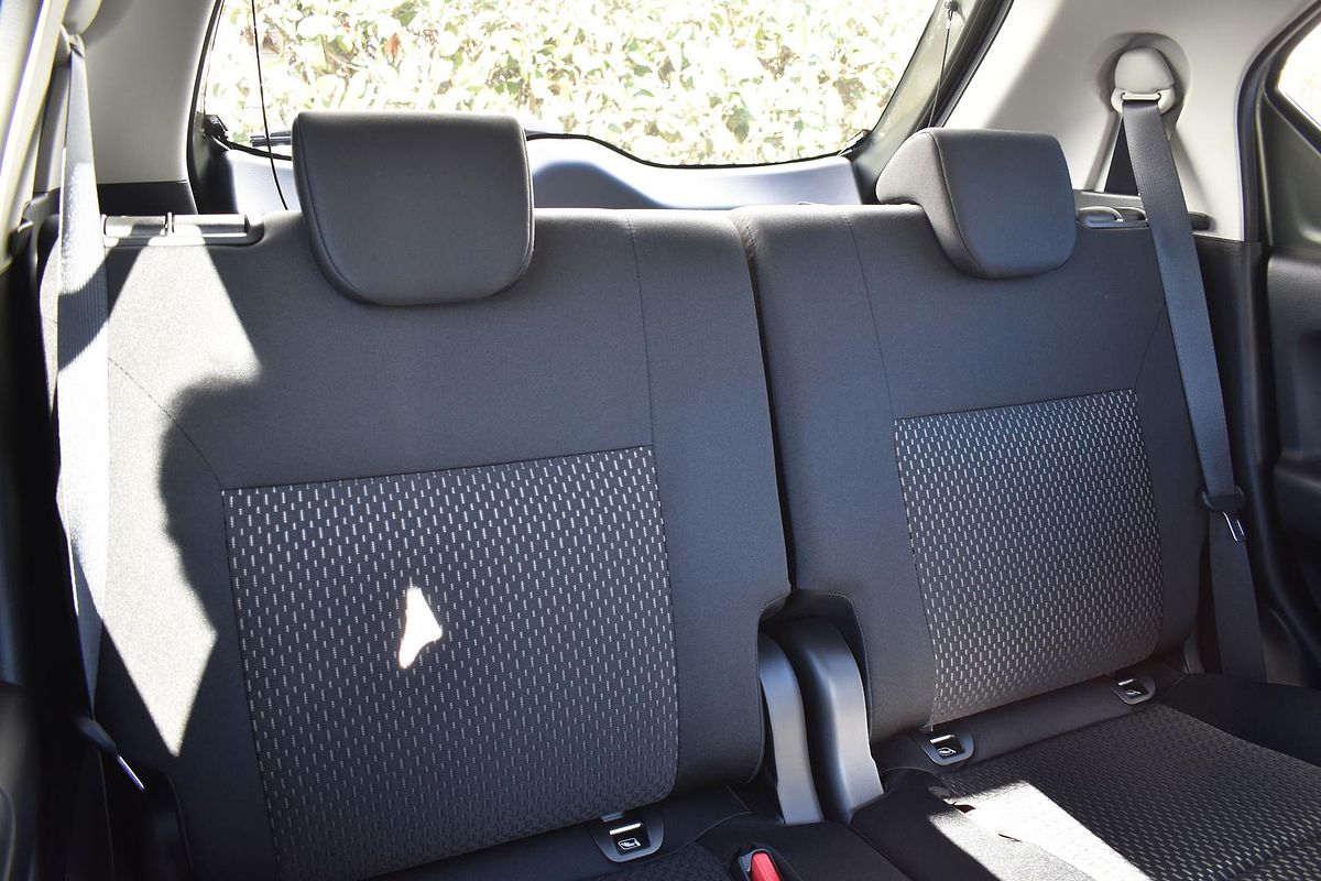 2024 Suzuki Ignis GLX MF Series II